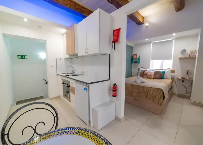 Vallettastay Classic (adults Only) דירה *